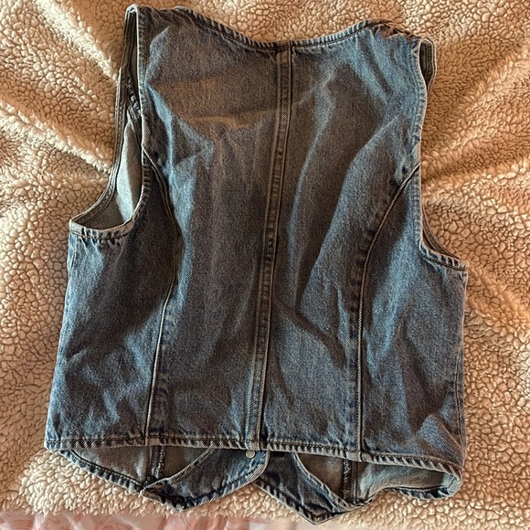 Aritzia denim forum vest - Picture 3 of 3